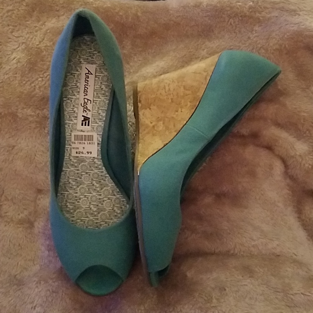 American Eagle Canvas Cork Wedges. Sz 9